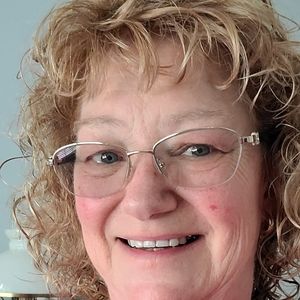 Meet your Posher, Lila